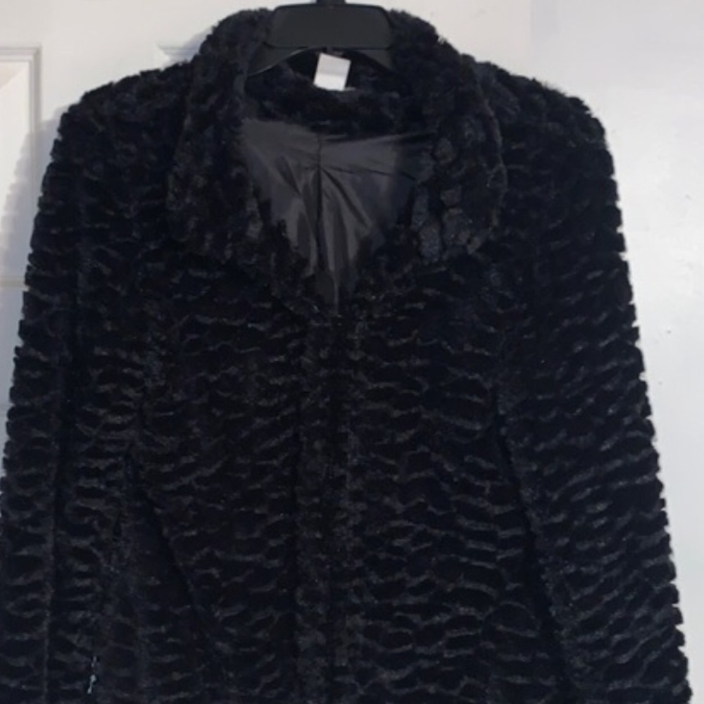 Body Central Black Faux Fur Lightweight Lined Jacket Coat - Picture 4 of 8